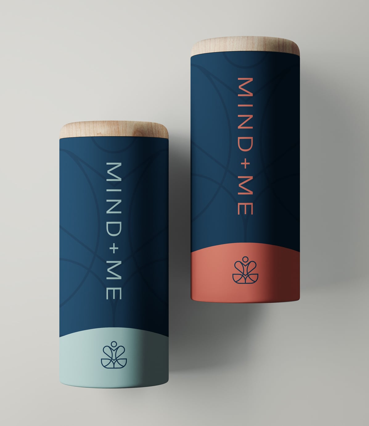 Cylinder packaging displaying a product for superfoods